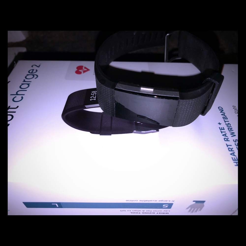 Fitbit Charge 2 ✨BRAND NEW NEVER USED OR WORN✨